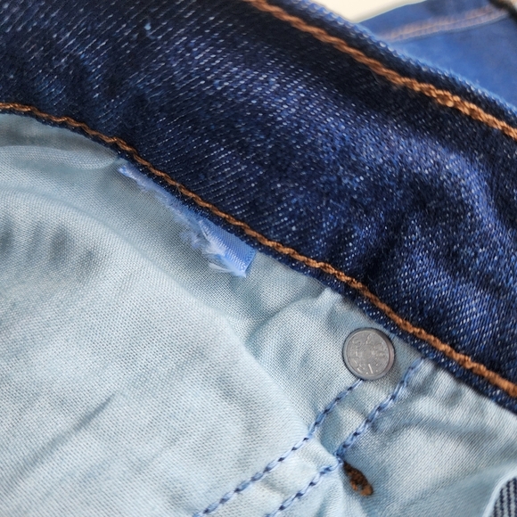 Levi’s Signature Women's Blue Denim Heritage High Rise Stretch Shorts Size 20W - Picture 8 of 10